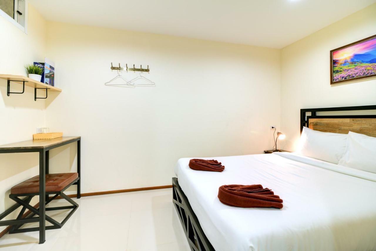 Red Pin Inn 好运旅馆 Bangkok Exterior foto